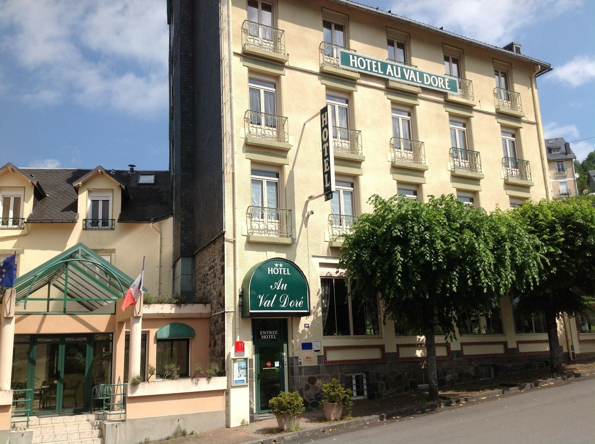 Hotel Au Val Doré La Bourboule Esterno foto